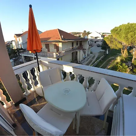 1 Bedroom Amazing In *