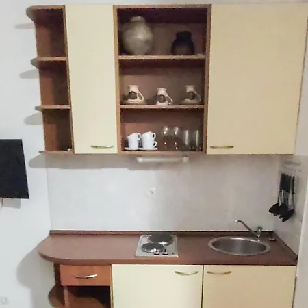 1 Bedroom Amazing In * Turanj